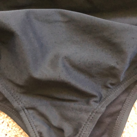 🖤KONA SOL🖤CROCHET FLOUNCE CLASSIC CROCHET STRAPLESS SWIMSUIT🖤 - Picture 10 of 10